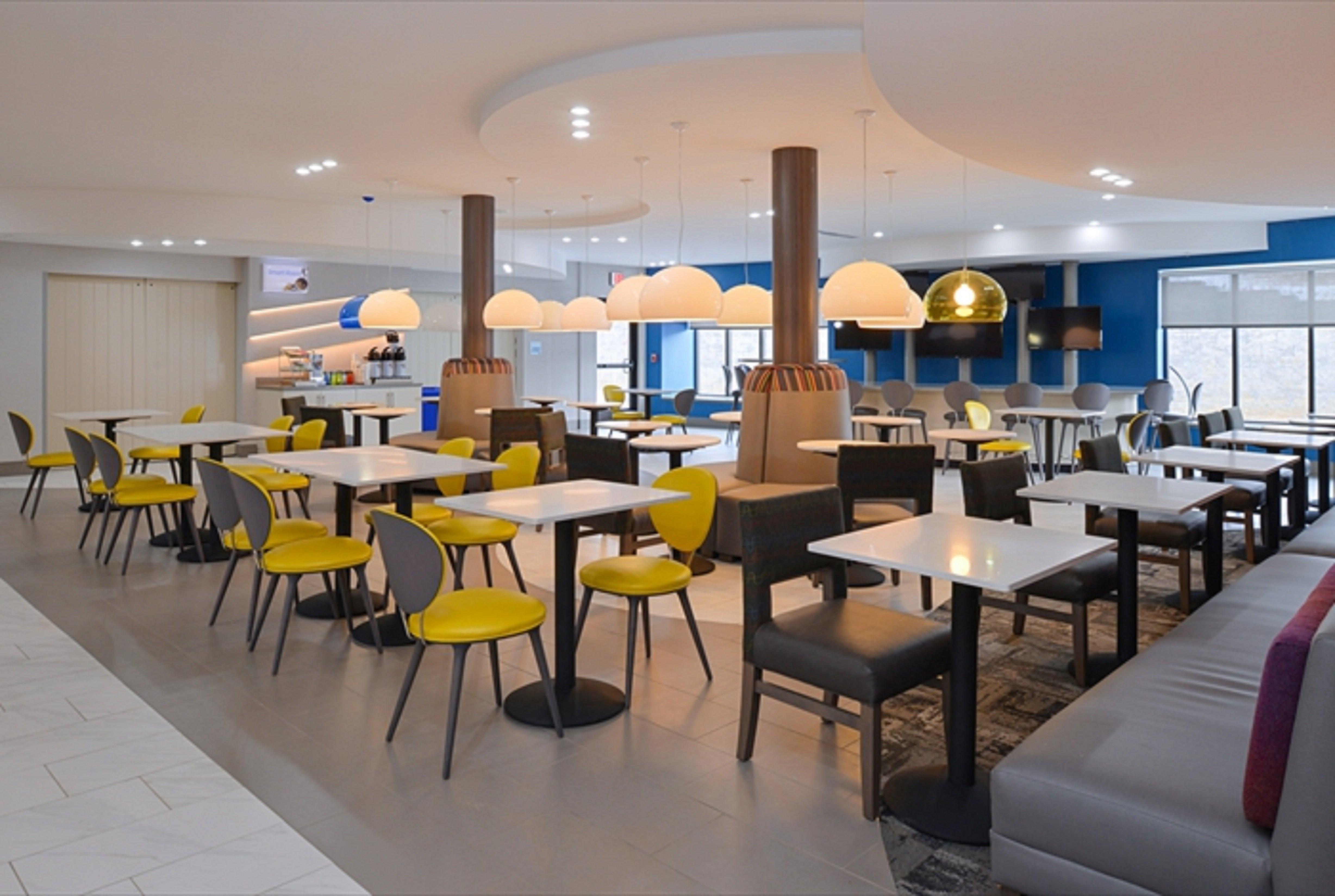 Holiday Inn Express & Suites Shippensburg By Ihg Exteriör bild