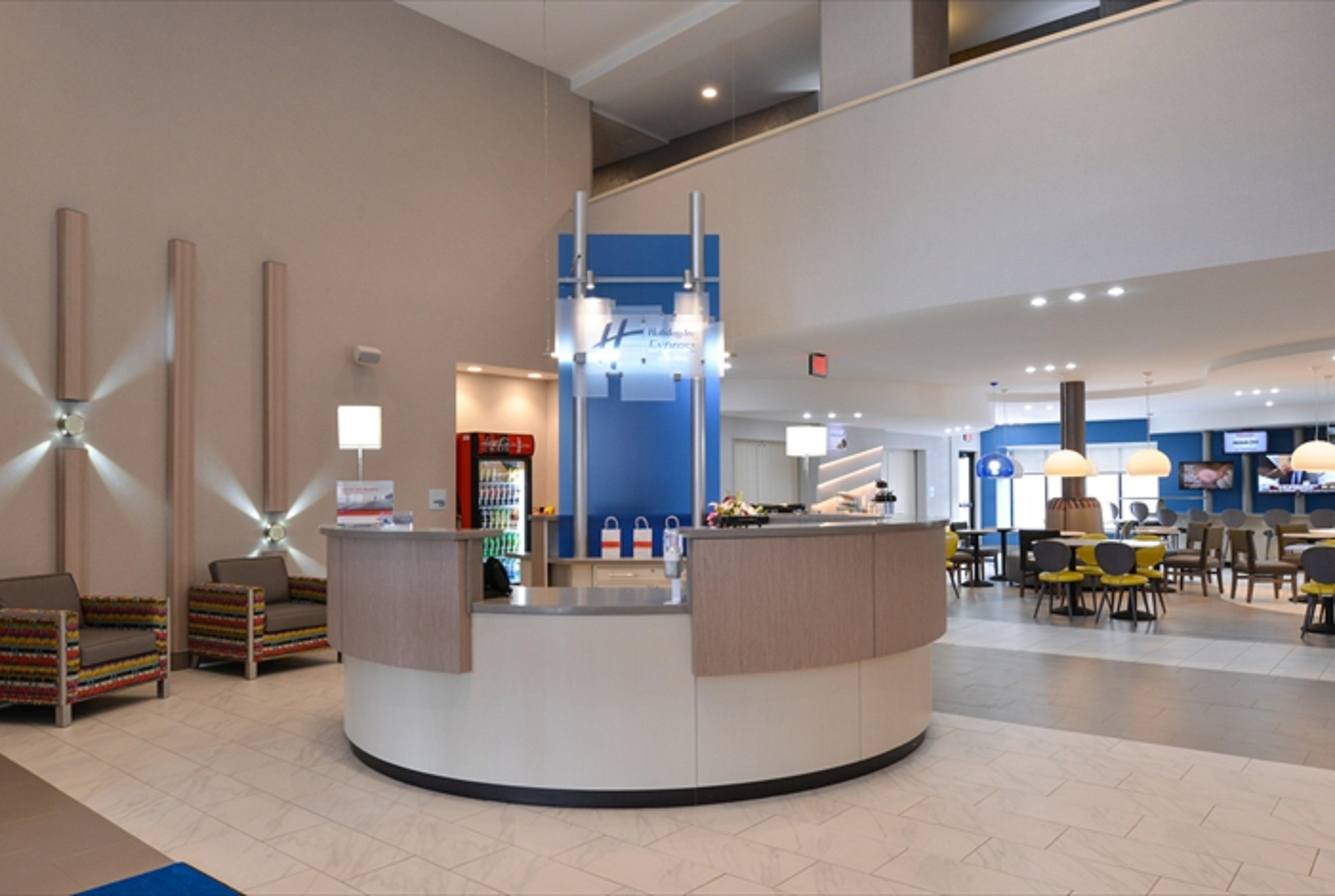 Holiday Inn Express & Suites Shippensburg By Ihg Exteriör bild