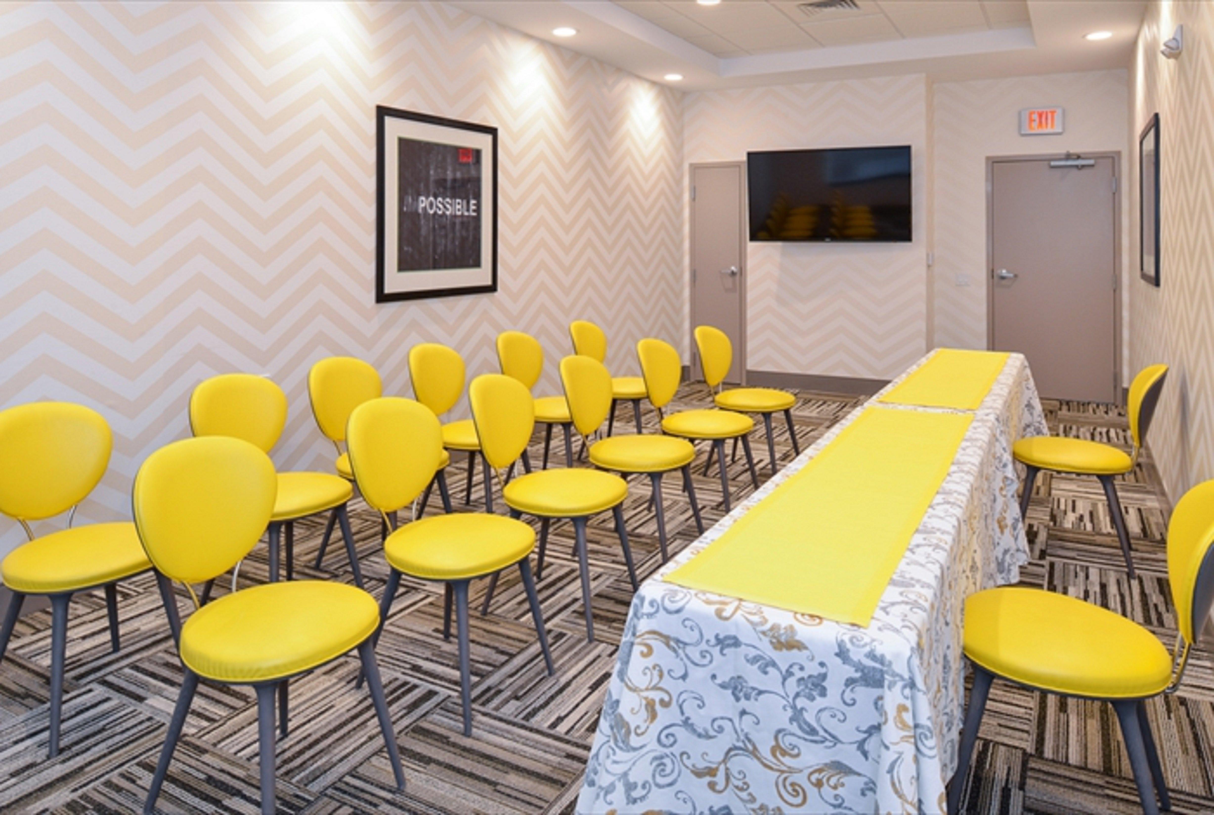 Holiday Inn Express & Suites Shippensburg By Ihg Exteriör bild