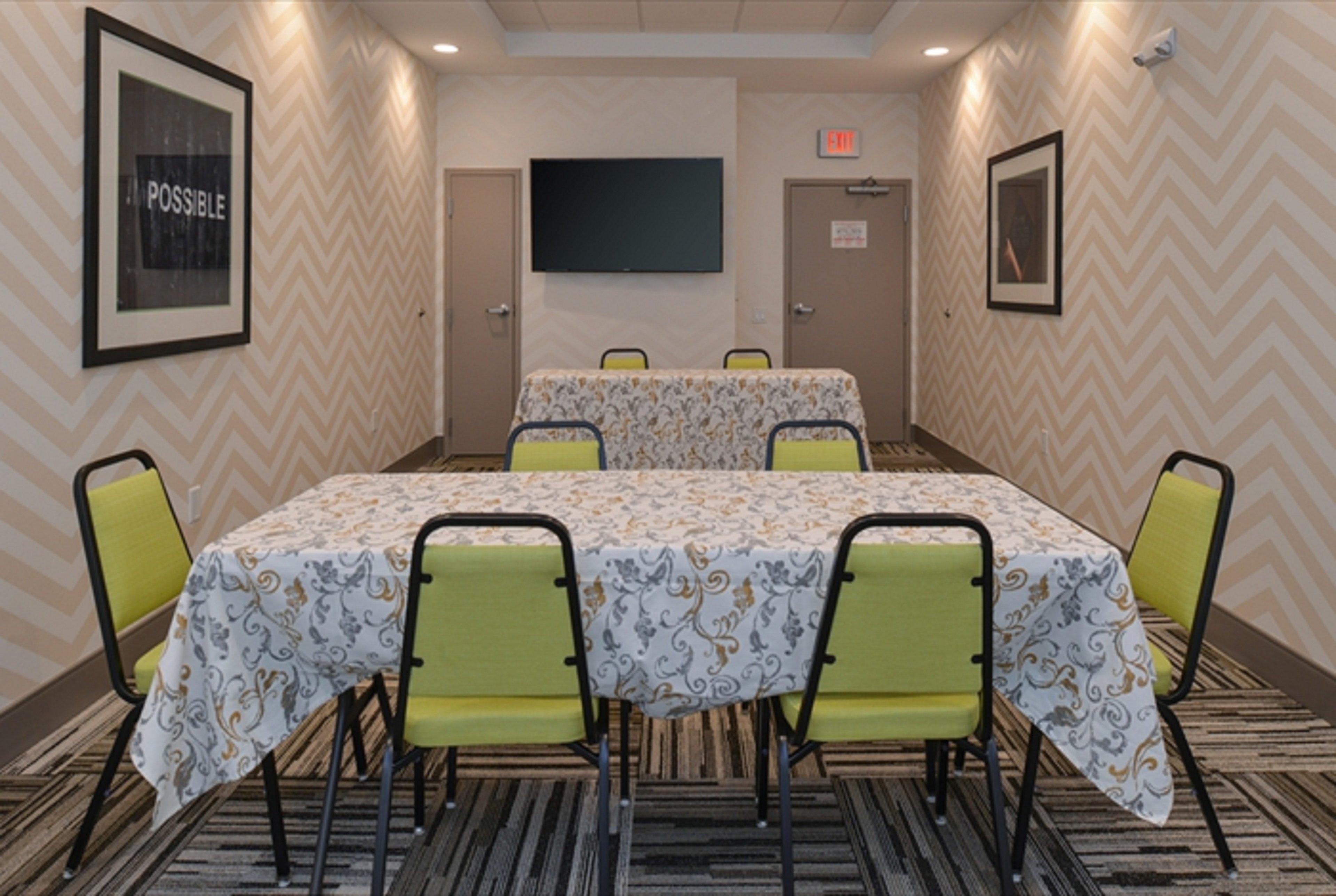 Holiday Inn Express & Suites Shippensburg By Ihg Exteriör bild