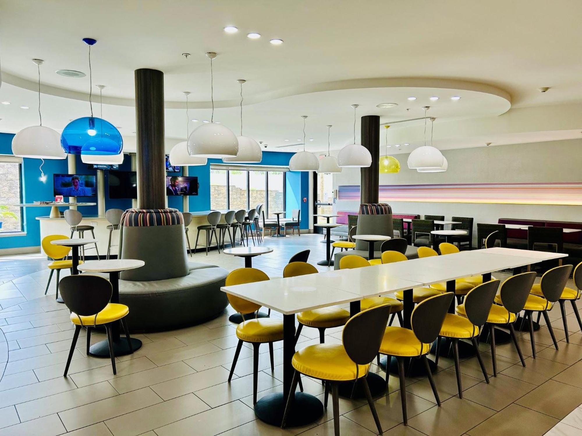 Holiday Inn Express & Suites Shippensburg By Ihg Exteriör bild