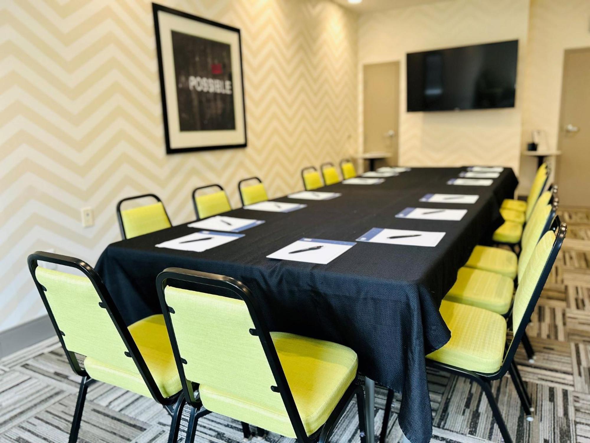 Holiday Inn Express & Suites Shippensburg By Ihg Exteriör bild