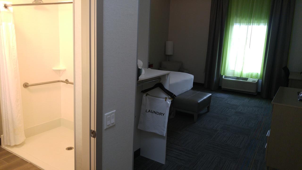 Holiday Inn Express & Suites Shippensburg By Ihg Exteriör bild