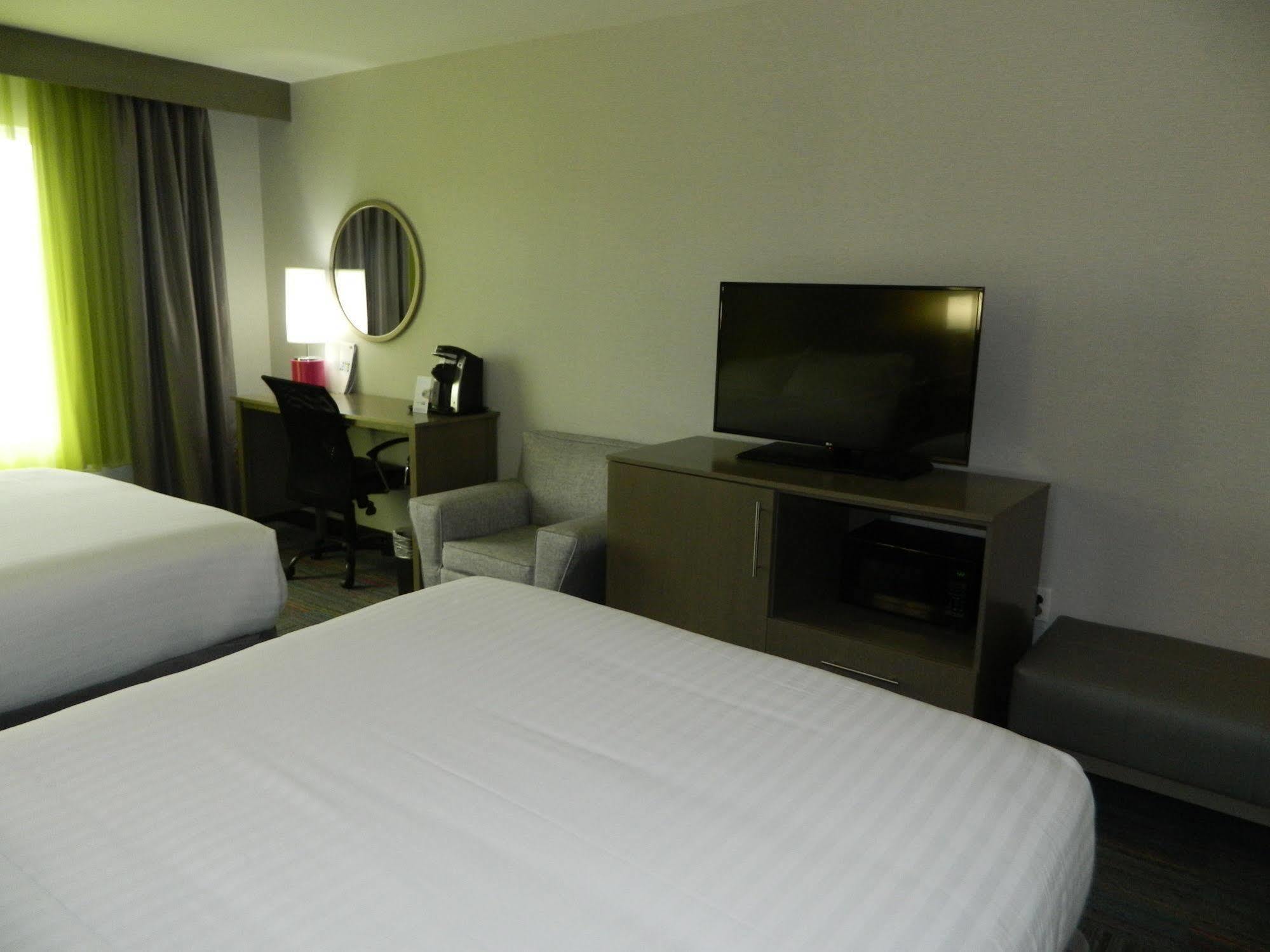 Holiday Inn Express & Suites Shippensburg By Ihg Exteriör bild