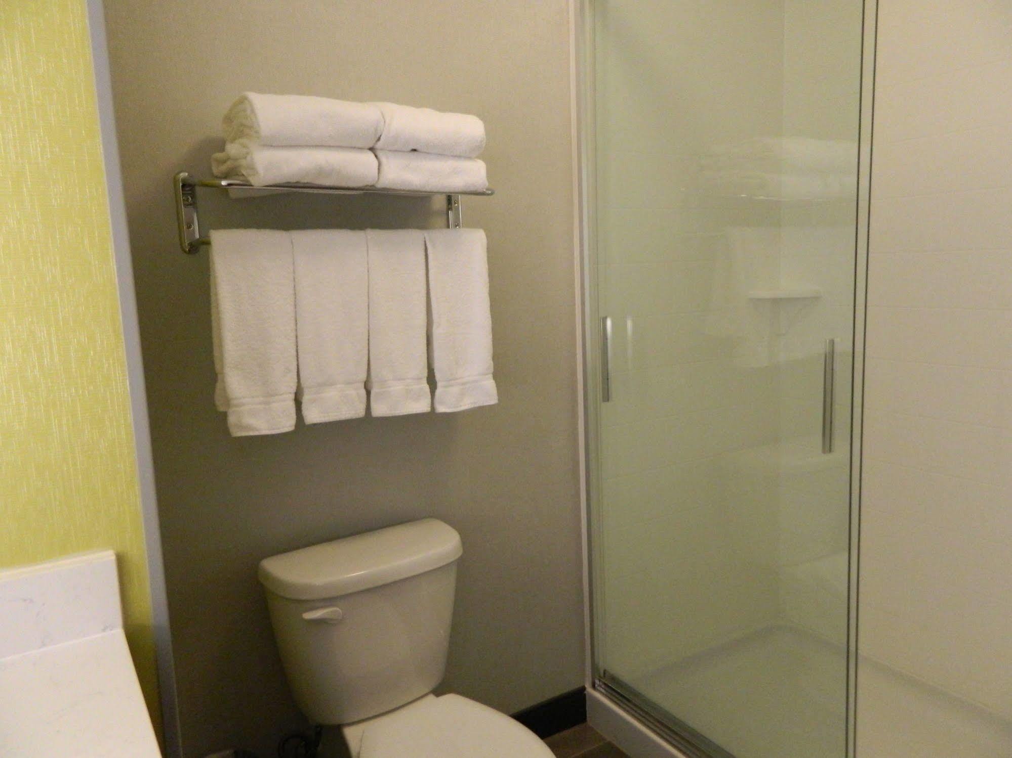 Holiday Inn Express & Suites Shippensburg By Ihg Exteriör bild